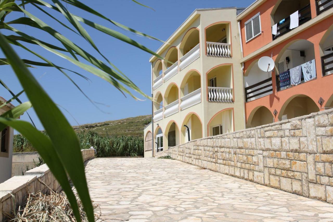 Apartmani Subasic Đảo Pag Ngoại thất bức ảnh